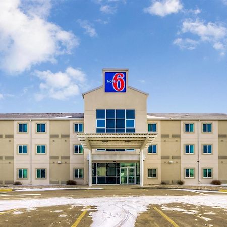 Motel 6-Estevan, Sk Exterior photo
