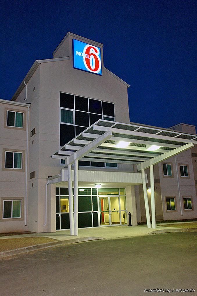 Motel 6-Estevan, Sk Exterior photo